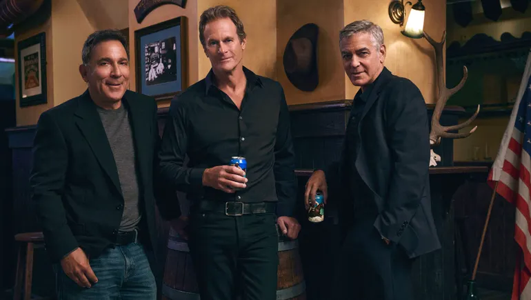 ジョージ・クルーニーがノンアルコールビール事業参入、食品バイヤー注目のトレンド